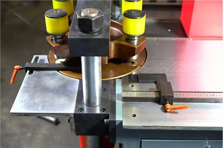 Busbar Copper Bar Processing Machine Three in One Bus Bar Bending Machine