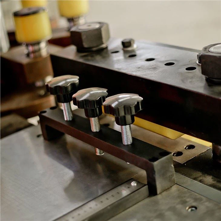 Busbar Copper Bar Processing Machine Three in One Bus Bar Bending Machine