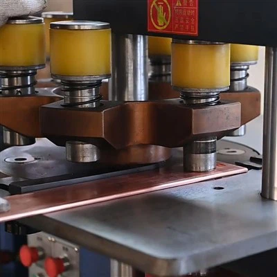 Economical Cnc Multifunctional Busbar Bending Machine